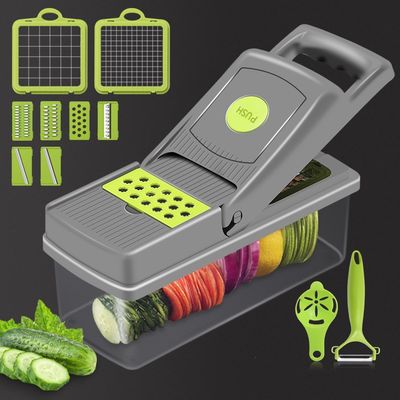 Diventa creativo in cucina con il nostro taglierino manuale di frutta e verdura 12 in 1