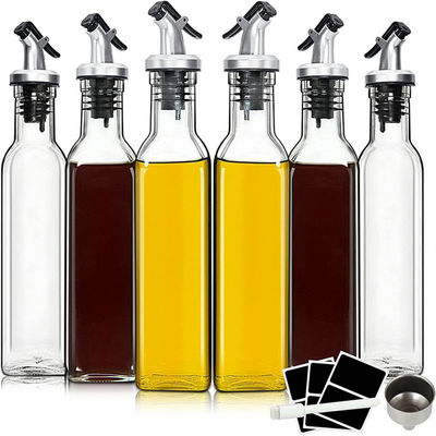 Dispenser di olio d'oliva quadrato calcio Na Aceto di vetro Bottiglia con ugello