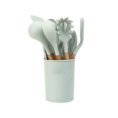 Set di utensili da cucina in silicone verde da 18 pezzi con secchio di stoccaggio