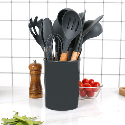 Set di utensili da cucina in silicone verde da 18 pezzi con secchio di stoccaggio