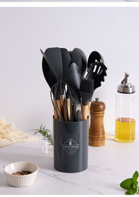 33 pezzi di utensili da cucina non appiccicosi con pentole multicolori e cucchiaio di spatola cinese