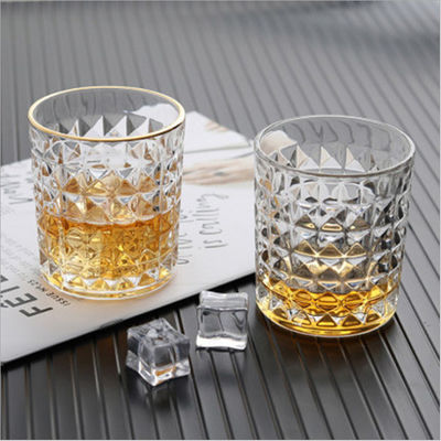 Tazza di tequila al whisky da 300 ml con vetri di diamanti Max e un exquisit tumbler
