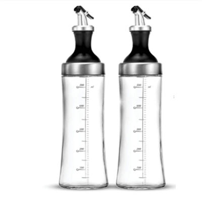 Serbatoio di olio di vetro ad alto borosilicato per uso domestico con becco curvo e misura di controllo dell'olio