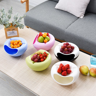 Massimizza il tempo di merenda con questo contenitore a doppio strato di frutta secca e portatelefoni
