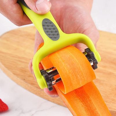 Practical PP RUBBER Vegetable Peeler per la scorzazione senza sforzo di frutta e verdura