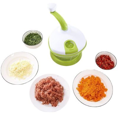 Macchine per tagliare le verdure a mano, macchine per macinare la carne, macchine per mescolare l'insalata, macchine per girare l'insalata con coperchio