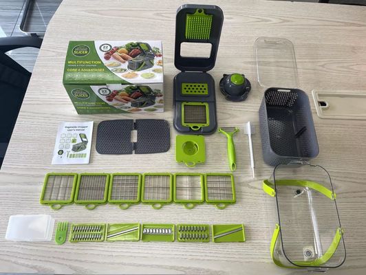 22pcs Slicer di verdura Dicer con maniglia del cestino di scarico e tagliatore di mandolina sostenibile