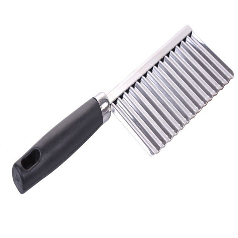 Coltello a rughe in acciaio inossidabile ideale per verdure e patate tagliate a onde in cucina