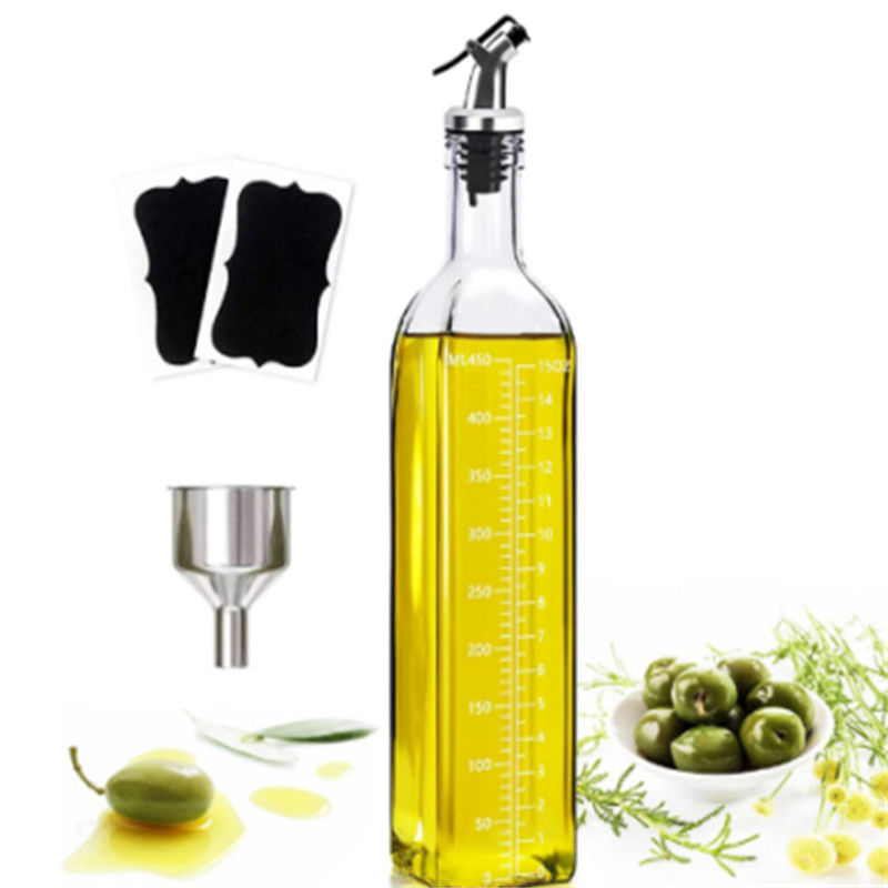 Dispenser di olio d'oliva quadrato calcio Na Aceto di vetro Bottiglia con ugello