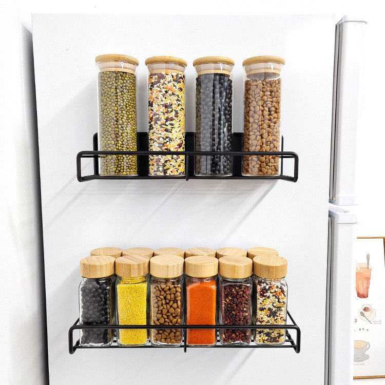 Scaffalature magnetiche monolivello per la conservazione delle spezie in colore nero per l'organizzazione della cucina